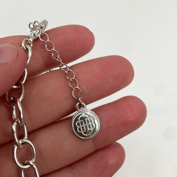 Silver teardrop necklace - Picture 4 of 5